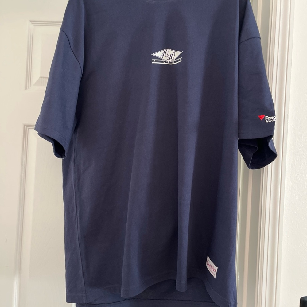 Mitchell & Ness 40/40 Club T-Shirt NEW